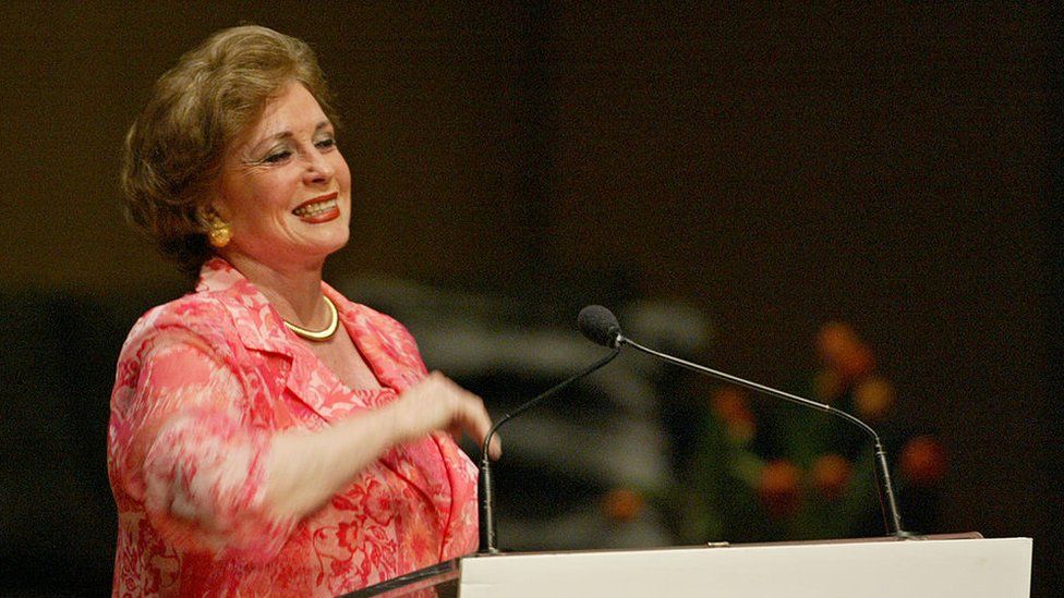 Jehan Sadat widow of Anwar Sadat speaking to the Unique Lives and Experiences at Roy Thomson Hall on 28 April 2003