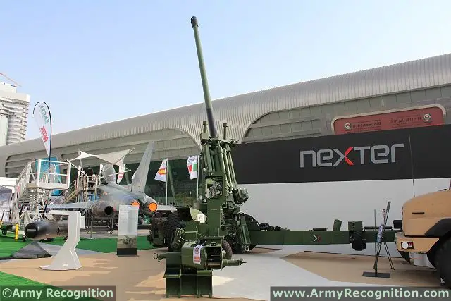 Trajan_155mm_towed_howitzer_Nexter_Systems_IDEX_2013_defence_exhibition_Abu_Dhabi_UAE_640_001.jpg