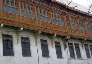 An+old+building+near+Hathi+gate%252C+Shikarpur%252C+Sindh.jpg