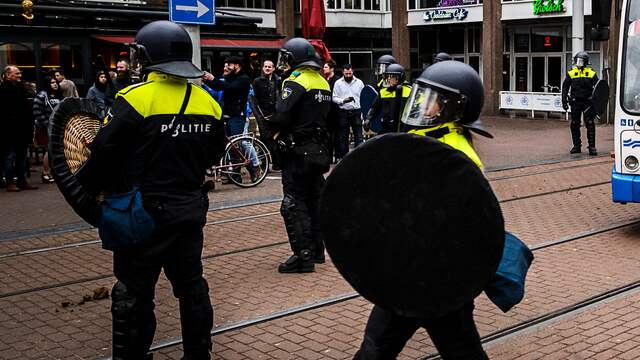 arrestanten-rond-demonstratie-pegida-in-amsterdam-weer-vrij.jpg