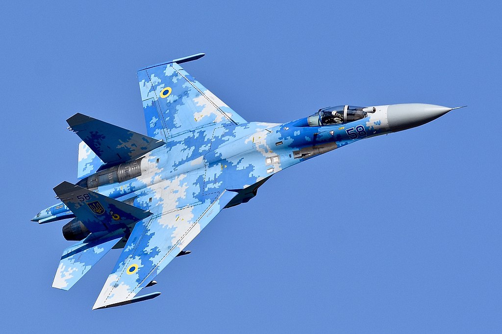 1024px-Ukrainian_Air_Force_Sukhoi_Su-27P_Flanker_%2829583343448%29.jpg