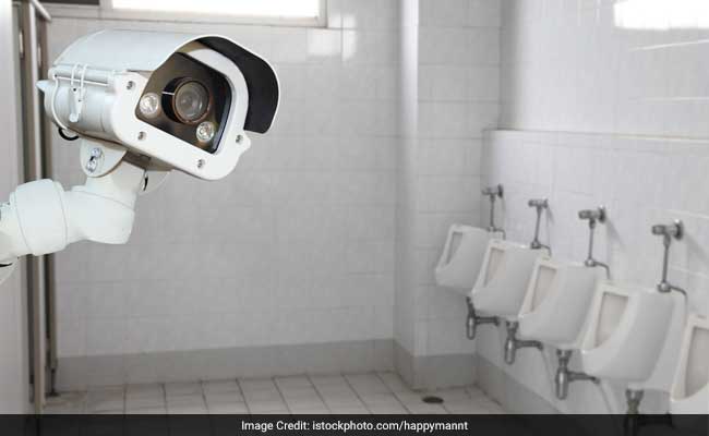 camera-in-toilet_650x400_51489932064.jpg