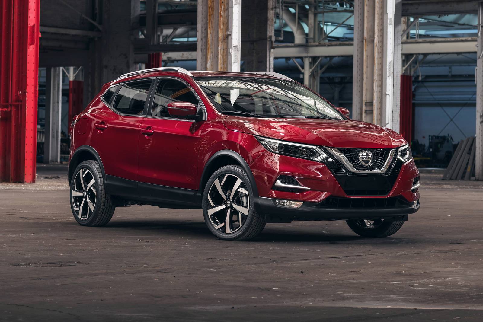 2022_nissan_rogue-sport_4dr-suv_sl_fq_oem_1_1600.jpg