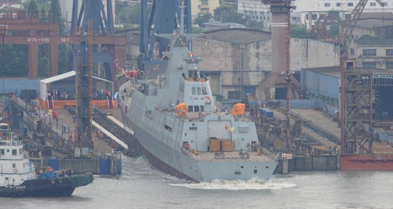 Chinese-Shipyard-Launches-1st-Type-054-AP-Frigate-for-Pakistan-Navy-1-770x410.jpg