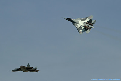 Two+Russian+PAK-FA+Stealth+Fighters+Flying+Together_4.jpg