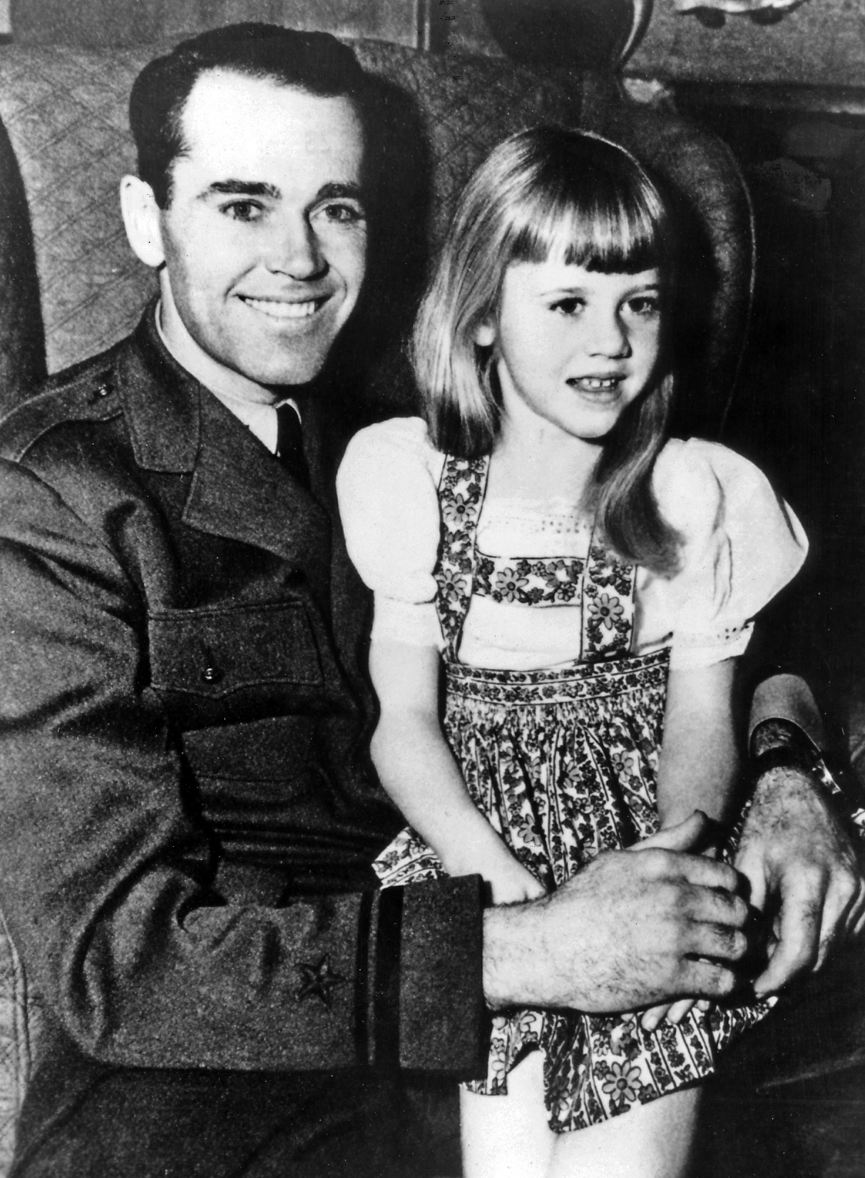 Henry_Fonda_and_Jane_-_1943.jpg