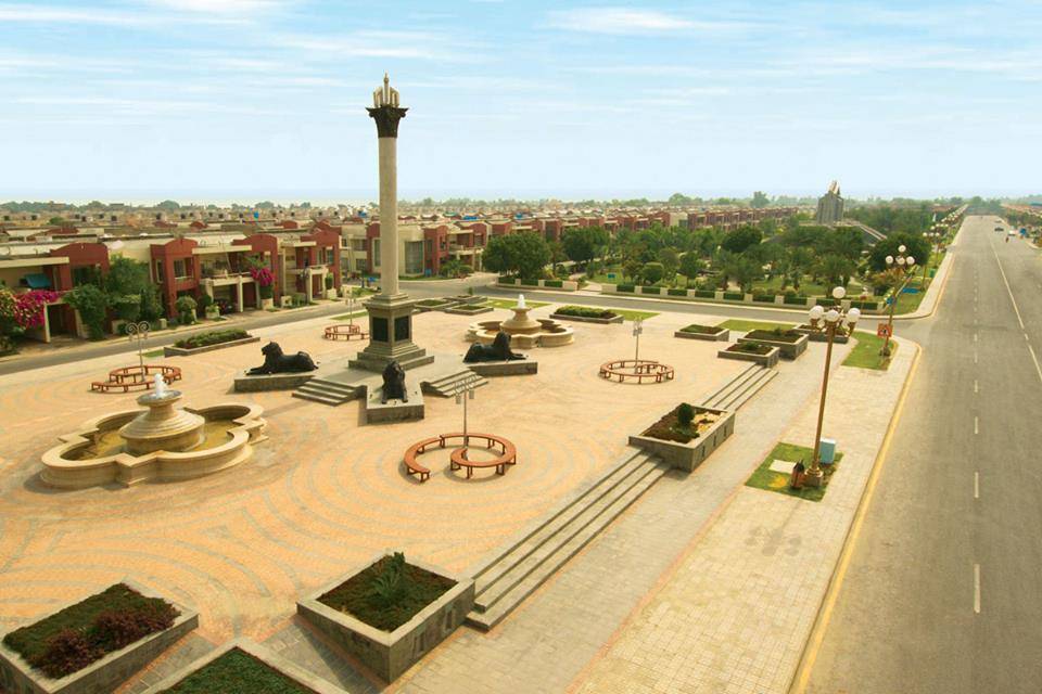 Bahria-Town-Lahore-Safari-Villas1.jpg