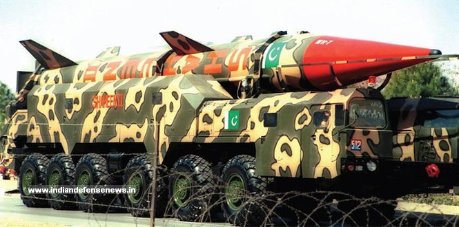 Pak_Shaheen_II_Missile_1.jpg