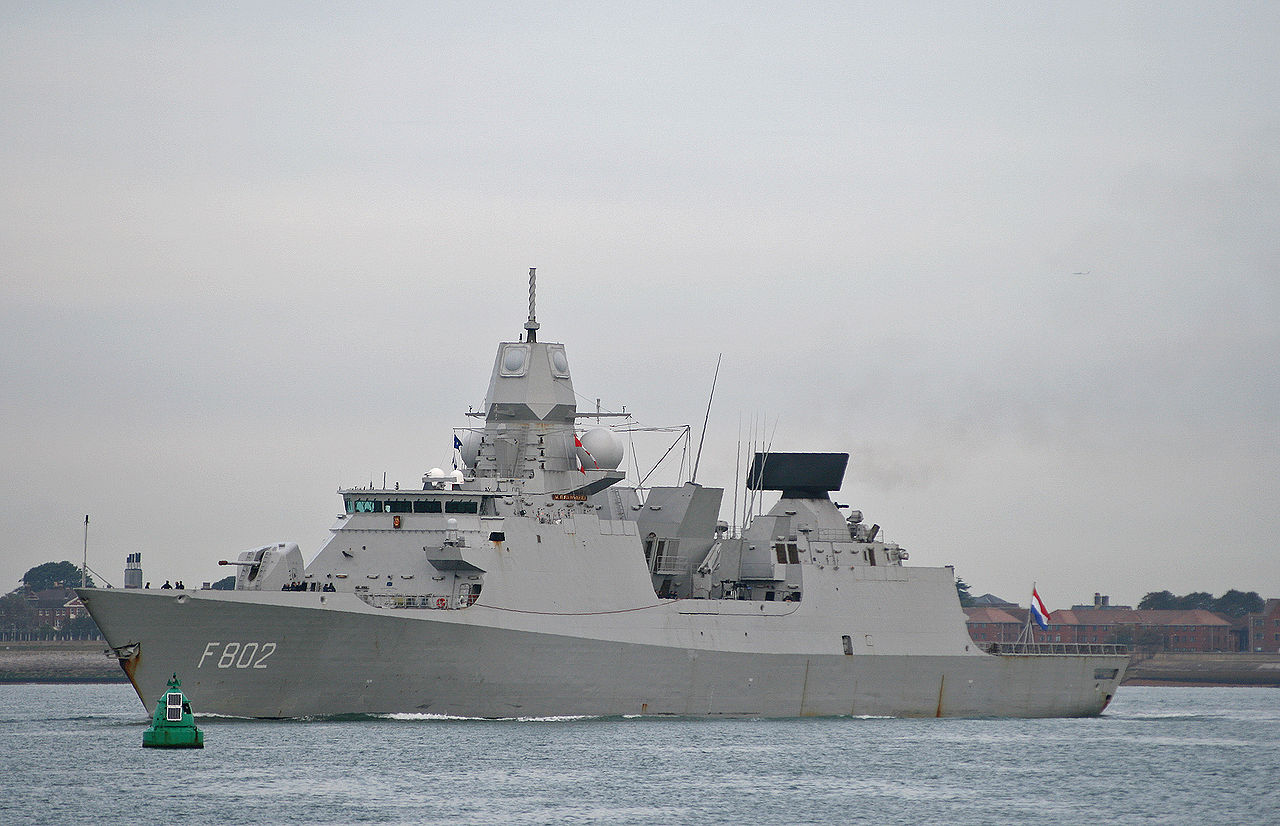 1280px-HNLMS_De_Zeven_Provincien_(F802).jpg