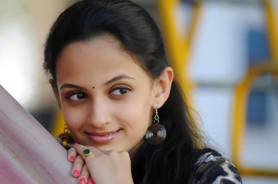 Ketaki-Mategaonkar-Marathi-Actress.jpg