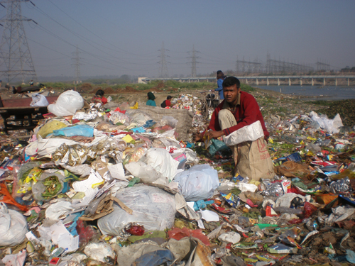 rag-pickers-at-a-waste-dump-site-delhi.jpg