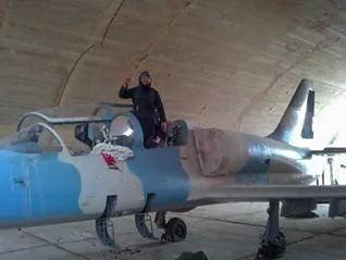 isis-air-force-base.jpg