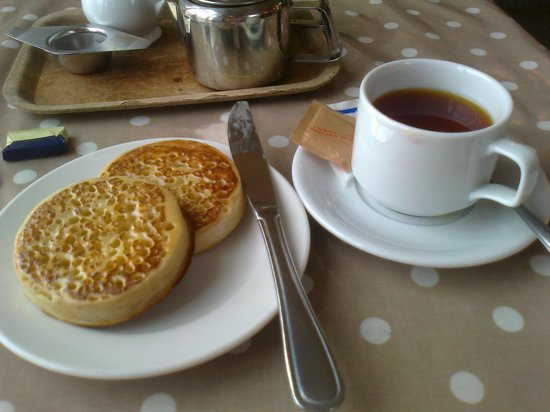 tea-and-crumpets.jpg