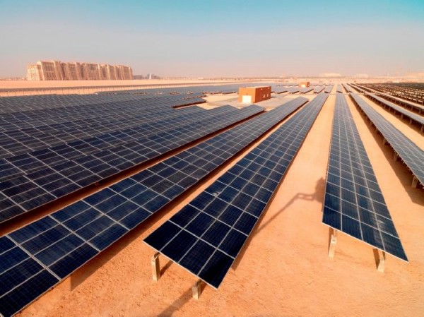 Dubai-solar-panels-600x449.jpg