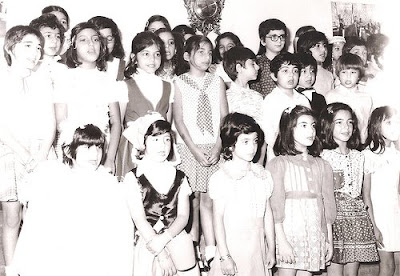 Second+Grade+Hekmat+Elementary+School+Tehran+1973.jpg