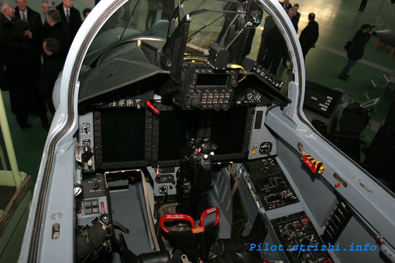 mig-35-cockpit-2.jpg