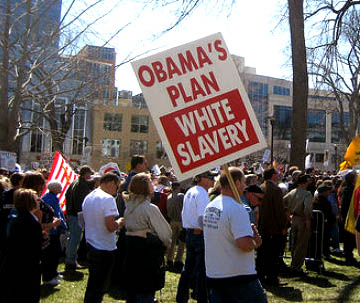 tea-party-racist-signs-07-white-slavery2.jpg