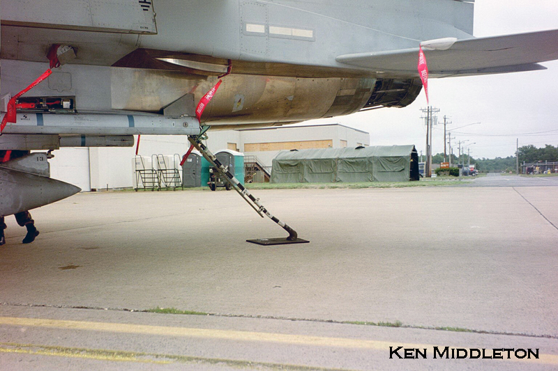 F-15A_KFMH_Tailhook_Sept2003_KenMiddleton_image_13809418.jpg