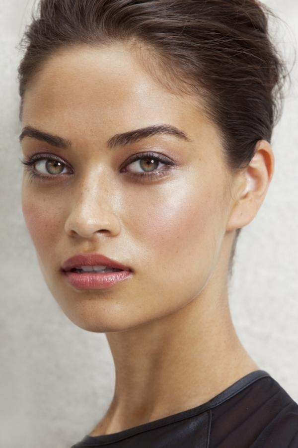 shanina-shaik-fresh-faces-L-AeHM6E.jpeg