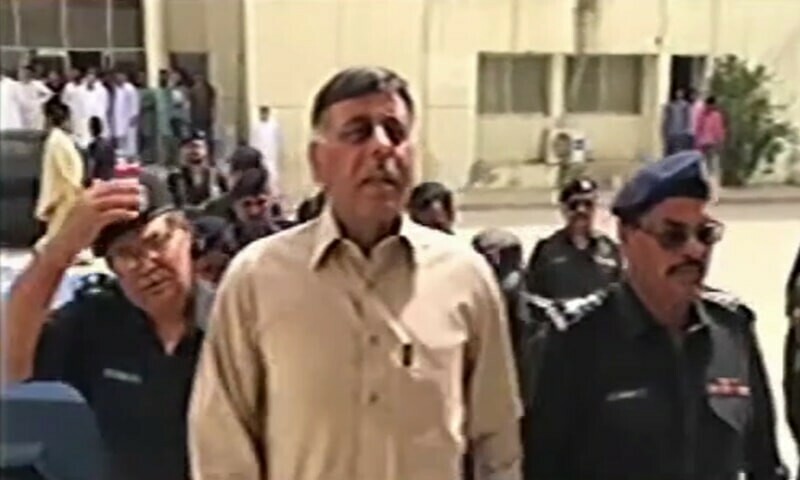 <p>Former Malir SSP Rao Anwar outside the anti-terrorism court in Karachi. — DawnNewsTV</p>