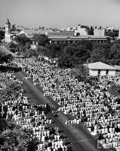 Bandar+road+Namaz+e+Jumma.jpg