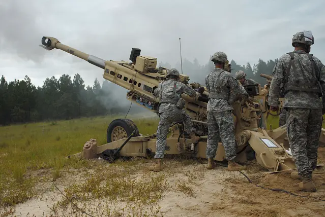 M777_ultra_Light_weight_towed_field_artilery_gun_howitzer_United_States_US-Army_014.jpg