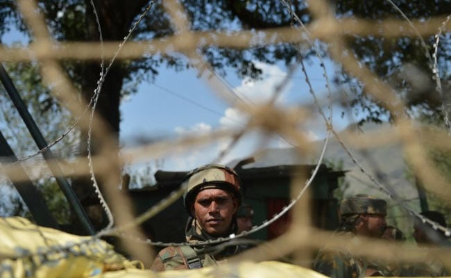 soldiers-barbed-afp_650x400_61475142241.jpg