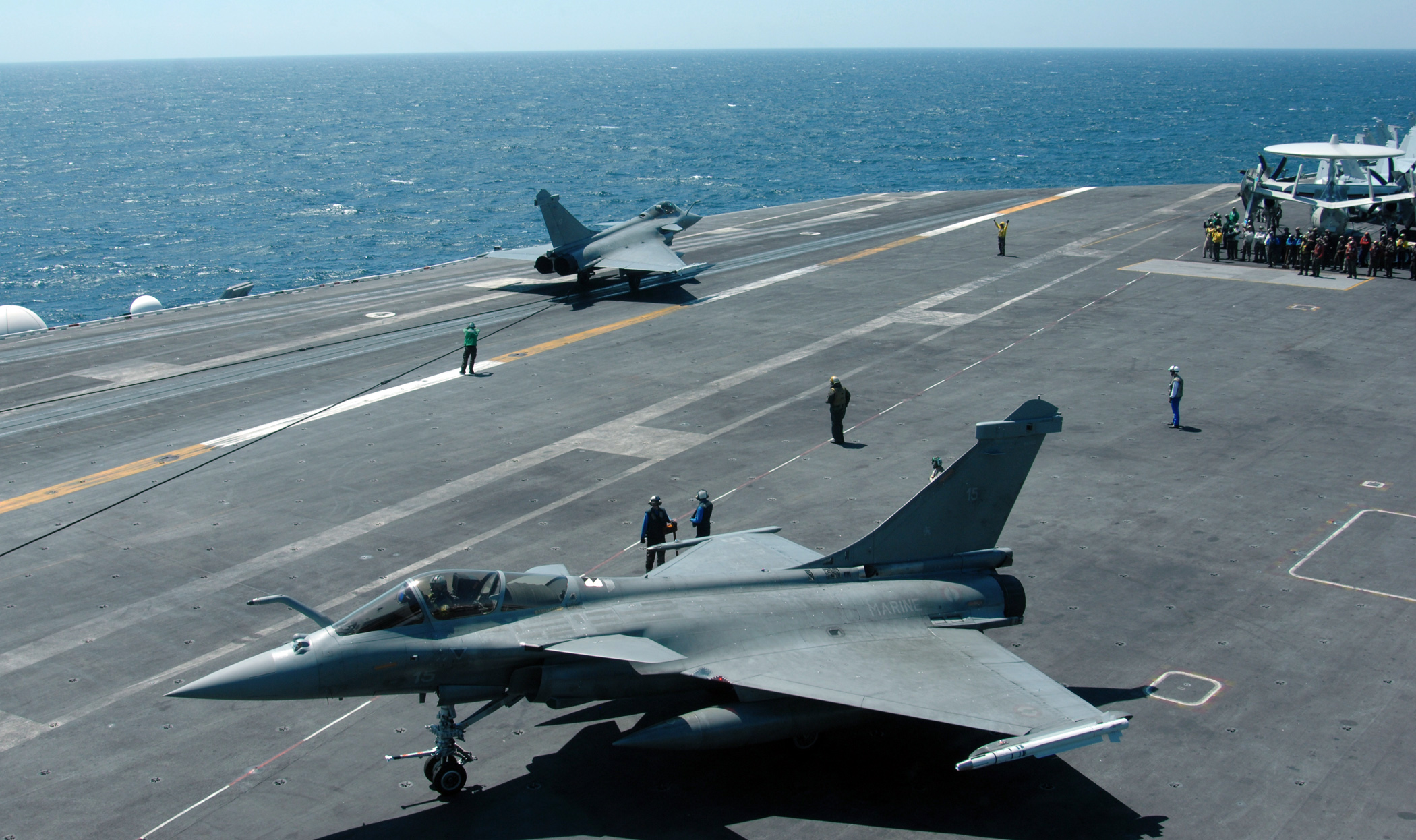 Rafales_aboard_USS_Harry_Truman.jpg