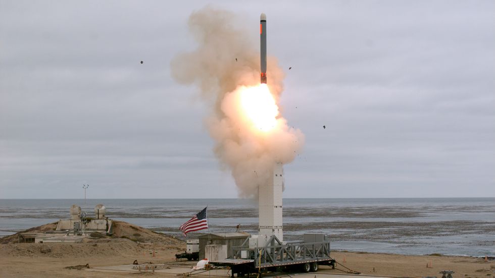 USMC Discusses Land-Based Tomahawk Missiles Launchers