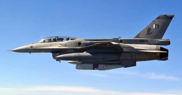 PAF-F-16D-DB110-692x360.jpg