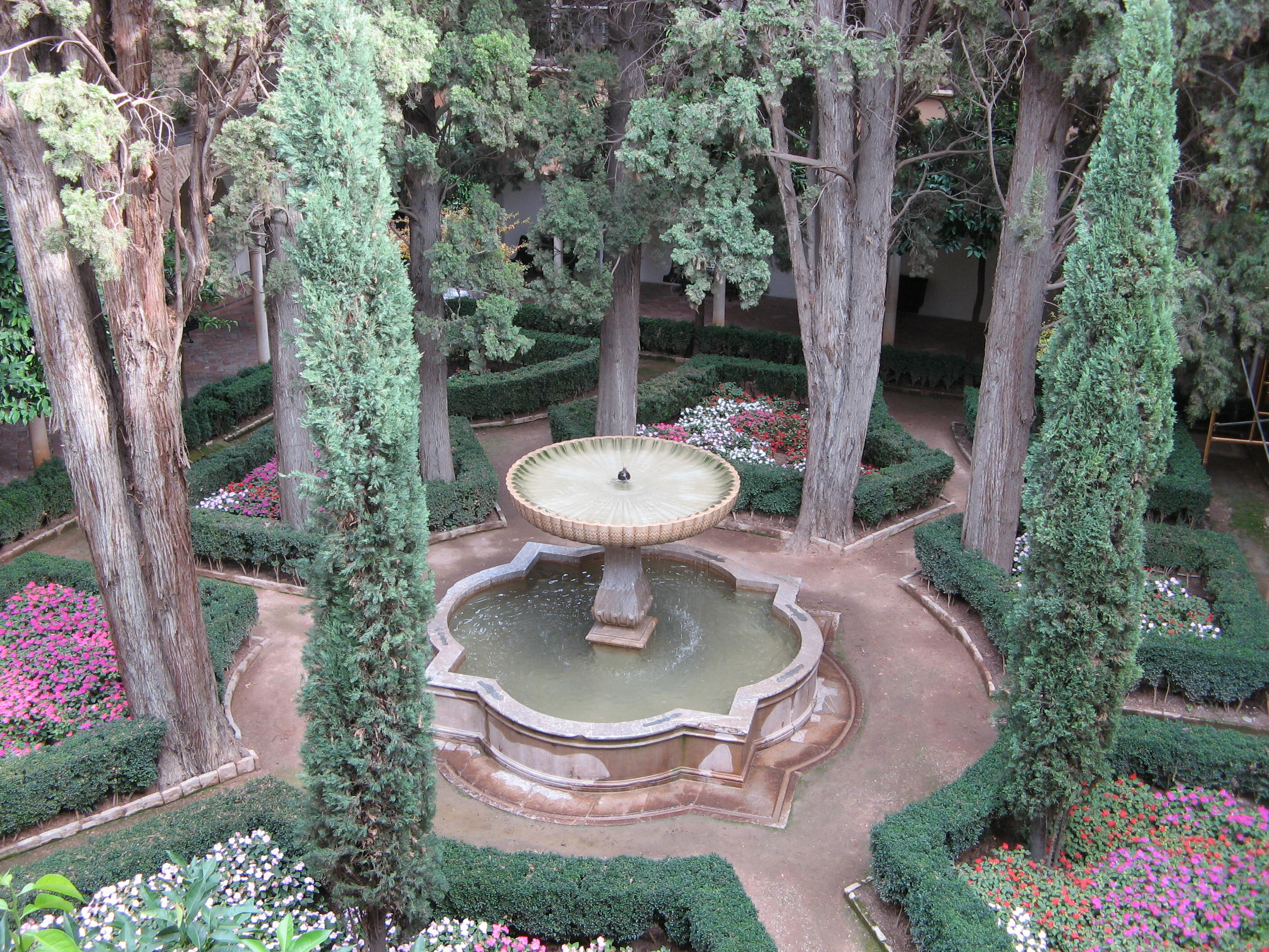 Alhambra_Garden.JPG