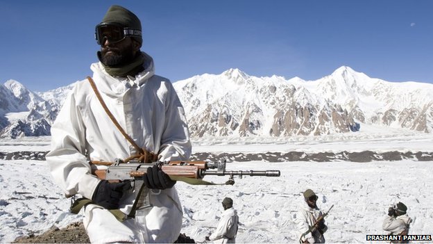 _74150702_siachen_lores_04.jpg