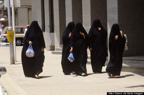 o-WOMEN-SAUDI-ARABIA-570.jpg
