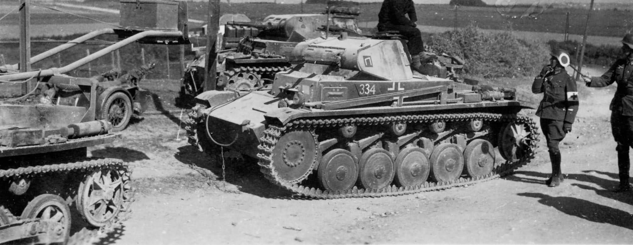 Panzer_II_ausf_C_late_number_334.jpg