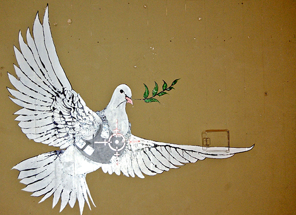 Bethlehem_Wall_Graffiti_Banksy.jpg