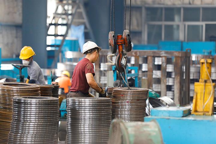 China's Value-Added Industrial Output Rose 7.3% in December