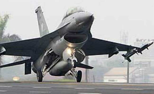 f-16-fighter-jet_650x400_51439288416.jpg