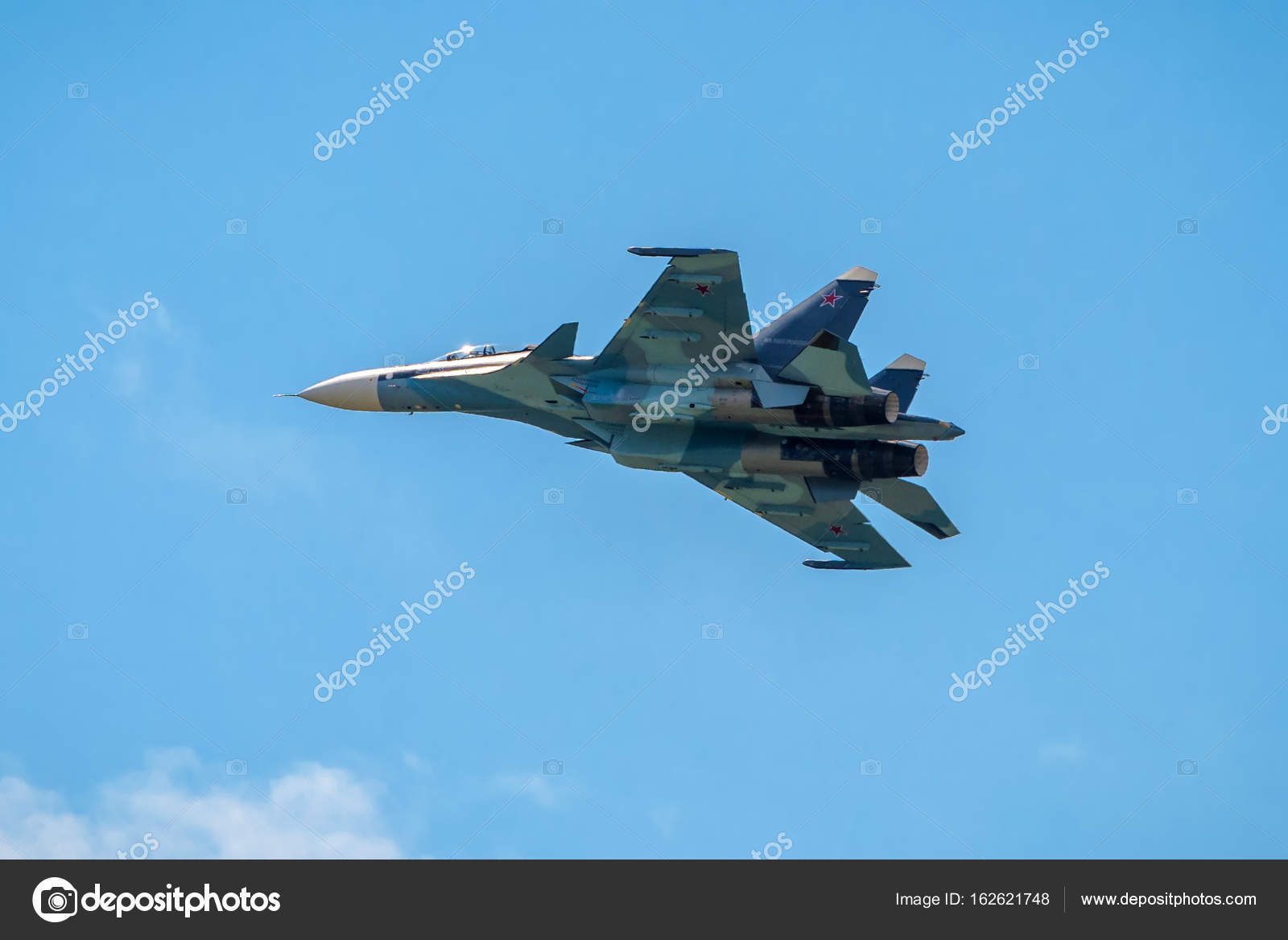 depositphotos_162621748-stock-photo-russian-strike-fighter-su-30.jpg