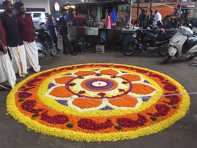 09rangoli.jpg