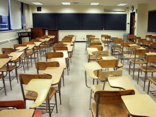 585113-classroom-1375371297-143-640x480.jpg