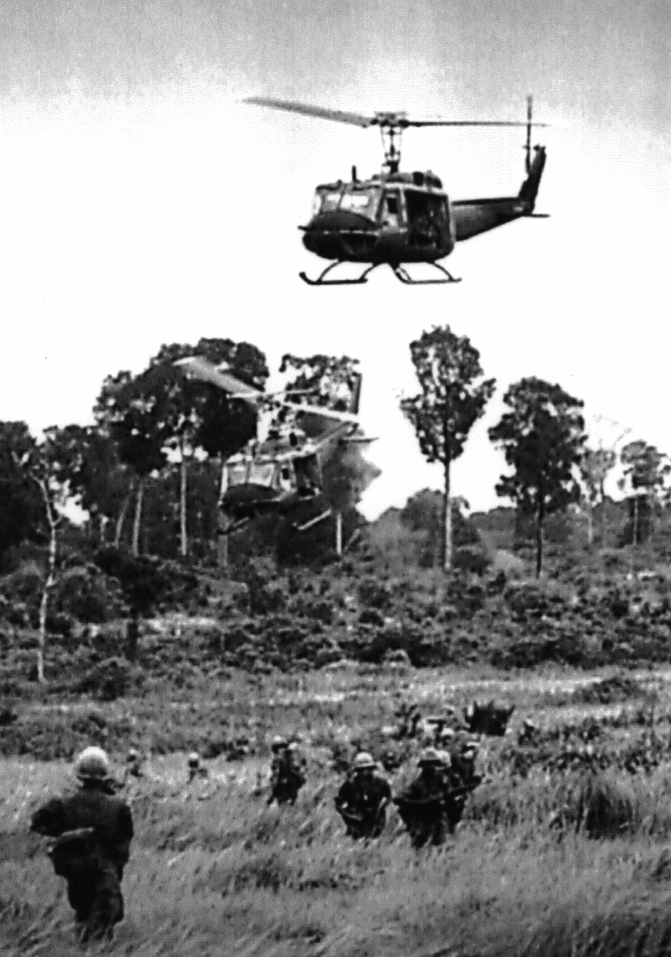 helicopters_vietnam.jpg