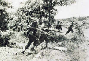 Indian-troops-in-Imphal.jpg