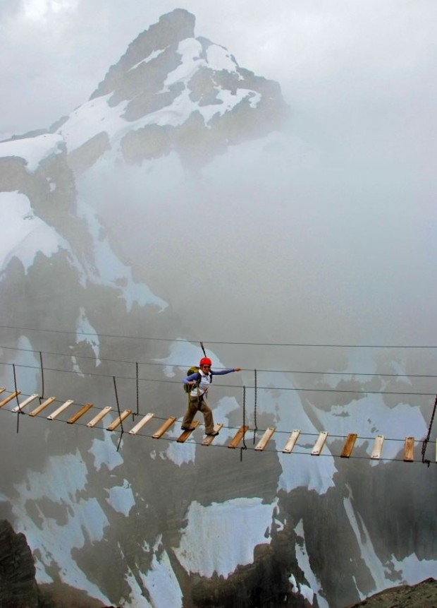 Canada-Sky-Walking-at-Mt.-Nimbus-620x861.jpg