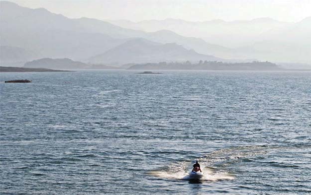 jetskiing-copy.jpg