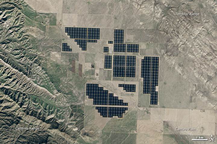 Topaz_Solar_Farm%2C_California_Valley.jpg