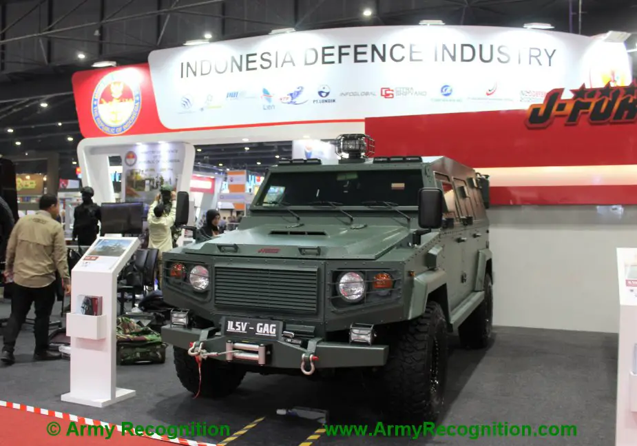 Defense__Security_Thailand_2019_J-Forces_showcases_ISLV-GAG_and_ISL-LRD_armored_vehicles_3.JPG
