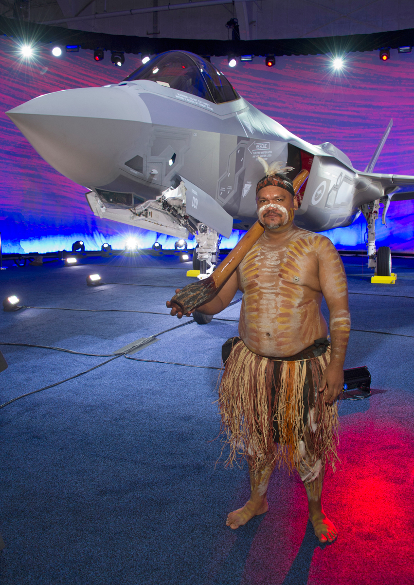 2014_F35_AU_Rollout__didgeridoo_1267828237_7106.jpg