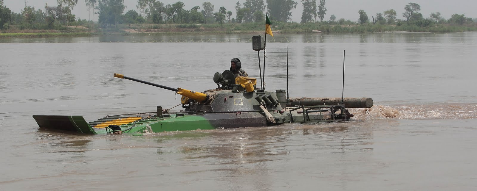 BMP-2-Satluj+during+Ex-Pine+Prahar.jpg