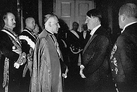 pope-and-hitler.jpg