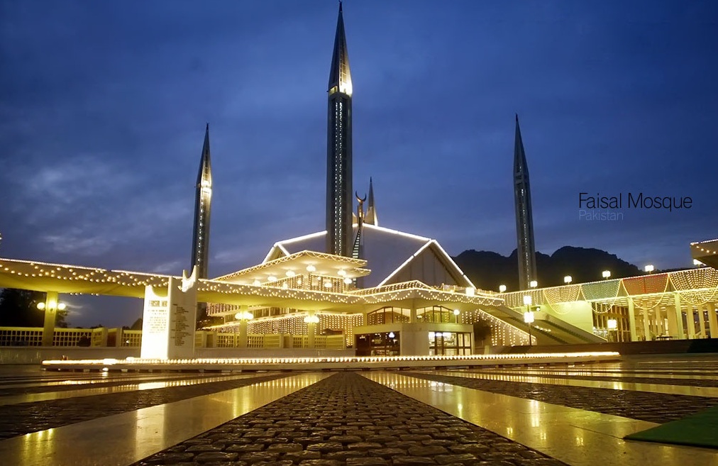 Faisal-mosque-Islamabad.jpg